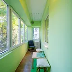 Sunny And Quiet 2bdr Апартаменты *