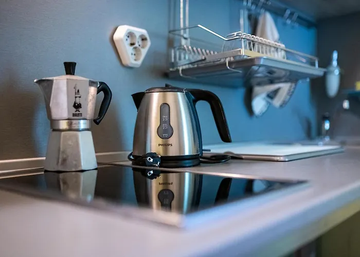 Sunny And Quiet 2bdr