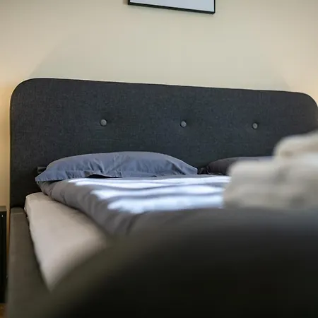 Sunny And Quiet 2bdr Apartment Varna